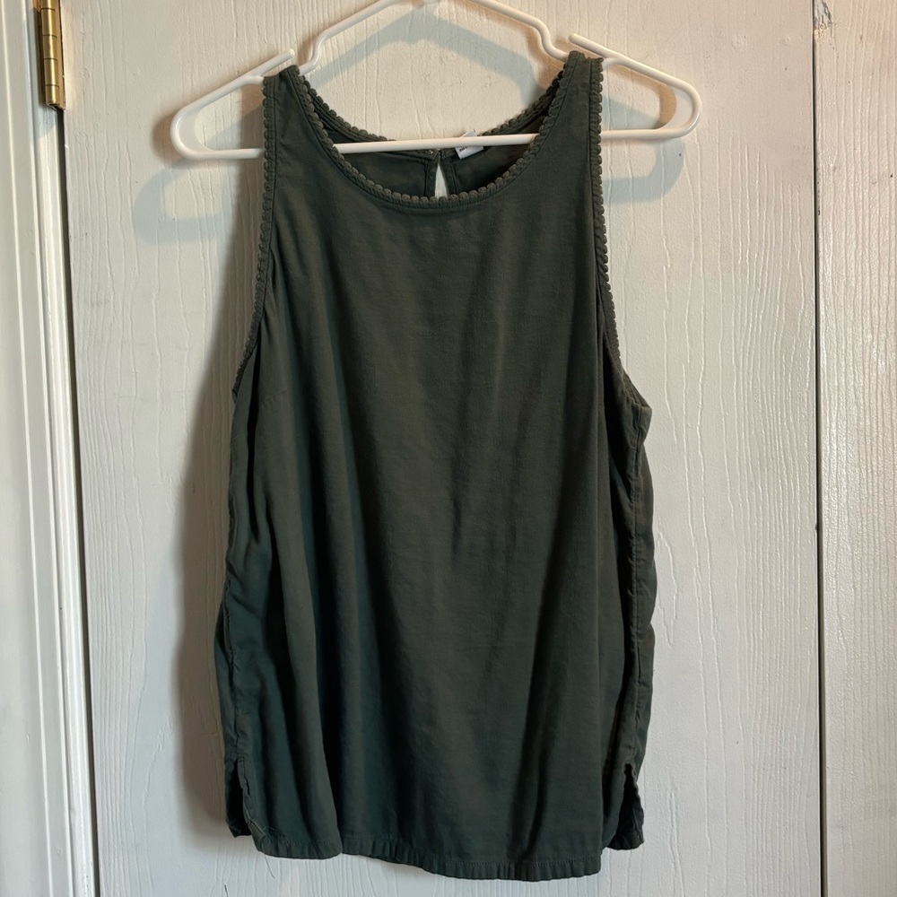 Old Navy Sleeveless Top